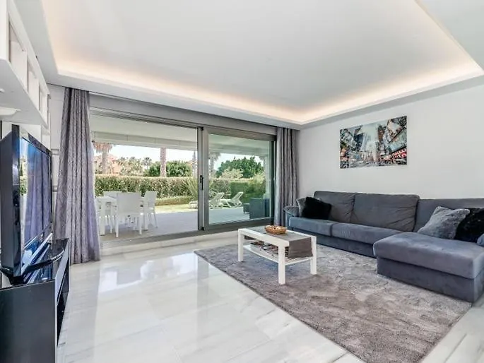 Lujoso Apartamento Con Piscina Comunitaria En La Costa Del Sol Apartment Marbella
