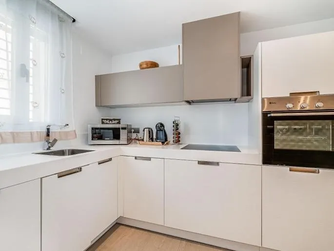 Lujoso Apartamento Con Piscina Comunitaria En La Costa Del Sol Apartment Marbella